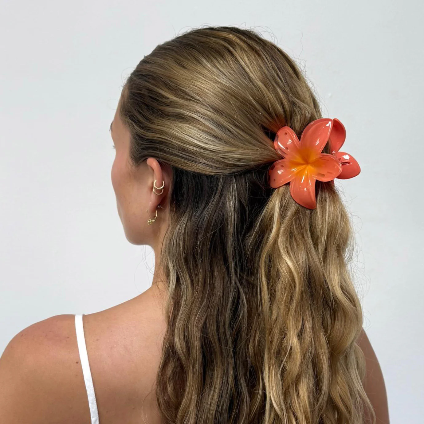Super Bloom Clip in Peach Spritz - Image 3