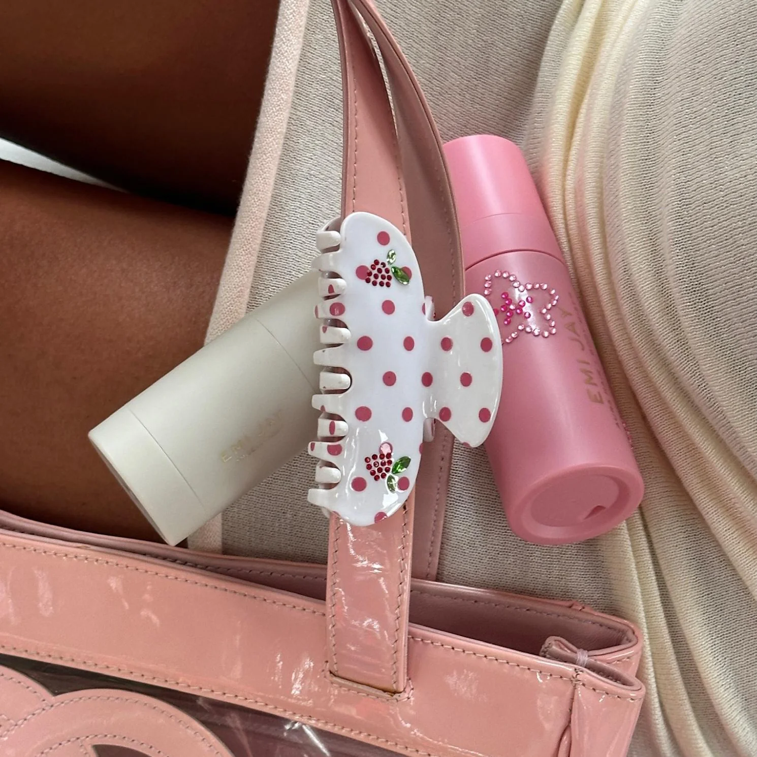 Sweetheart Clip in Coconut Berry Dot - Image 4