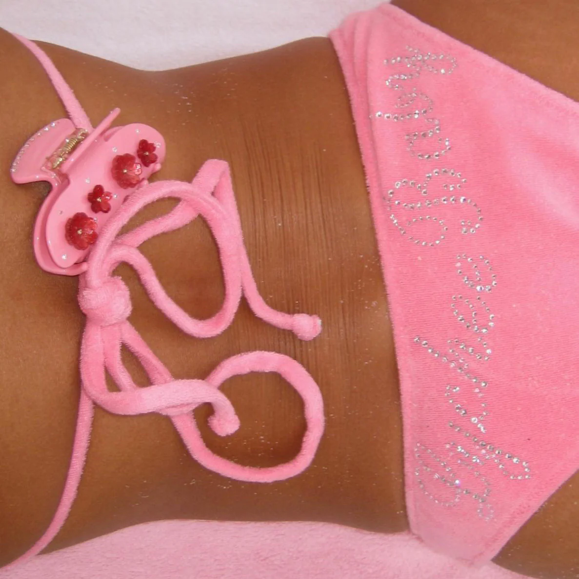 Sweetheart Clip in Palm Blossom - Image 4